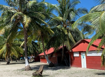 Cabañas compartidas en Niadub (Isla Diablo)